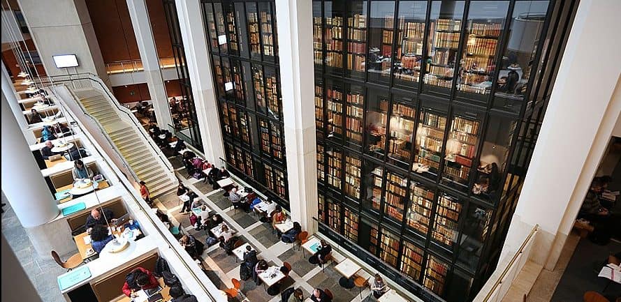 24 hour libraries in london